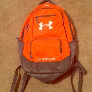 Under armor heat gear, storm backpack