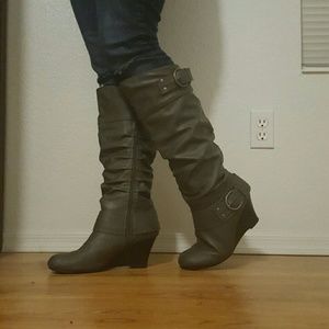 Stylish Gray Boots