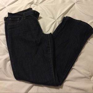 Old Navy Flirt Flared Jean