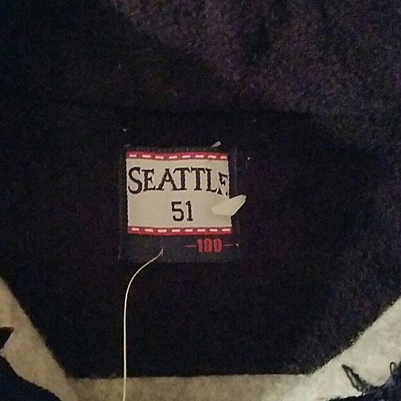 Sweatshirt - Picture 2 of 2