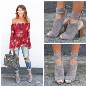 NWT IN BOX size 9 open toe booties!