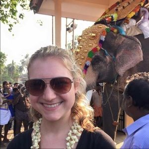 Meet your Posher, Lindsey