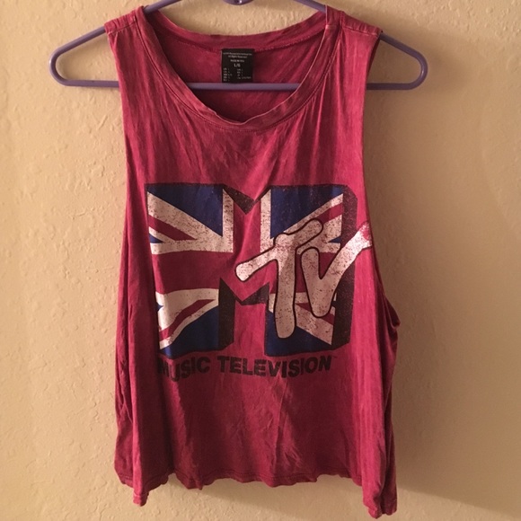 Burgundy cropped shirt
