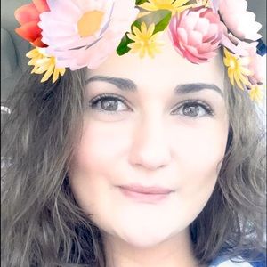 Meet your Posher, Erika