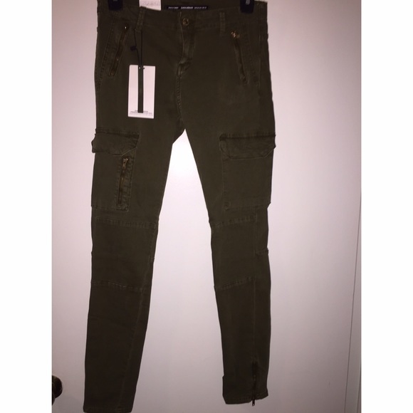 Zara Army Green Cargo Style Slim Fit Pants