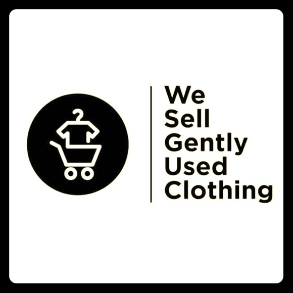 We Sell Gently Used Clothing - Picture 2 of 3
