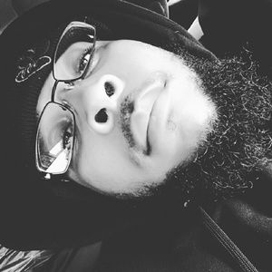 Meet your Posher, Everett