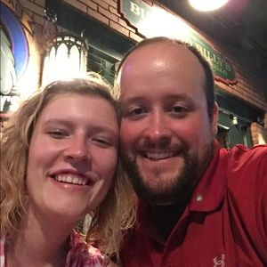 Meet your Posher, Kelli