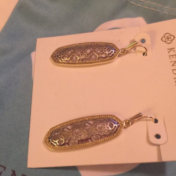 Kendra Scott Brenna earrings - Picture 3 of 3