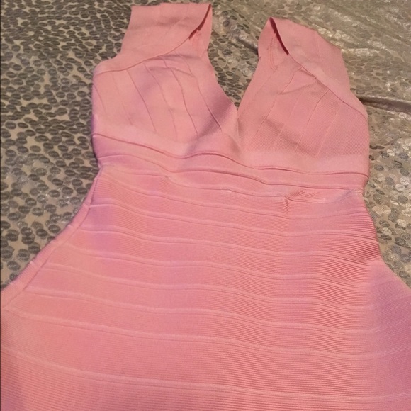 ❌❌SOLD❌❌Authentic Herve Leger Mirah Rose - Picture 2 of 4