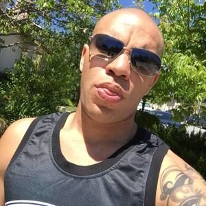 Meet your Posher, Steven