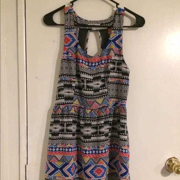 Geo-patterned dress - Picture 1 of 2