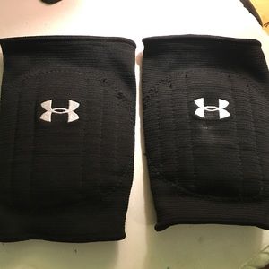 Under Armour Knee Pads