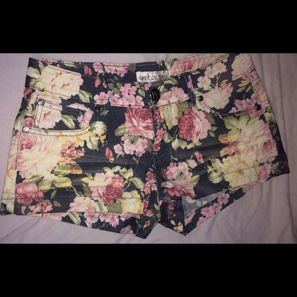 Floral shorts