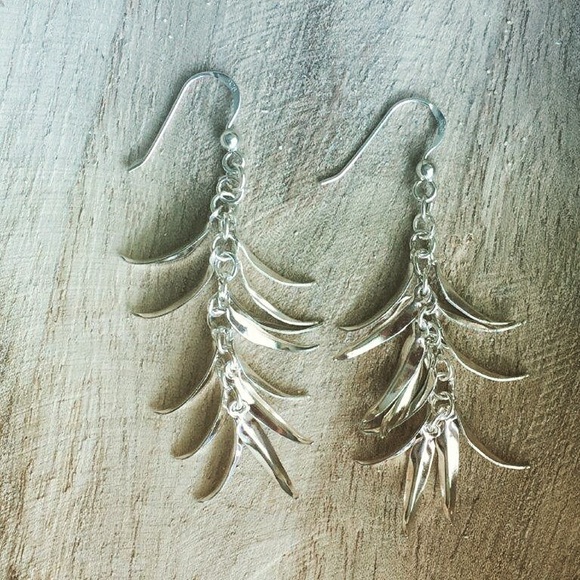 🌟UNIQUE 🌟Sterling silver modern dangle earring