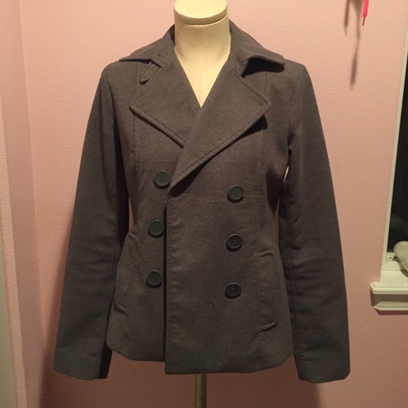 bp Jackets & Blazers - BP pecoat😍