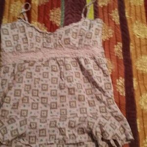 Donating 3/30!    Rose Tank