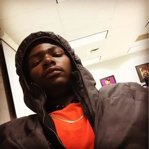 Meet your Posher, Larry