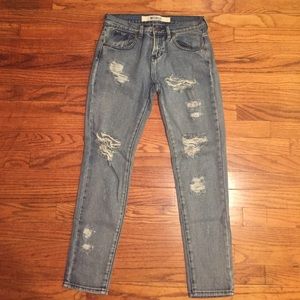 Distressed Boyfriend Jeans