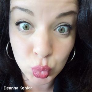 Meet your Posher, Deanna