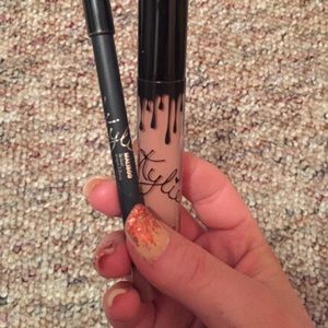 Kylie Lip Kit in Maliboo🌴🌺💋