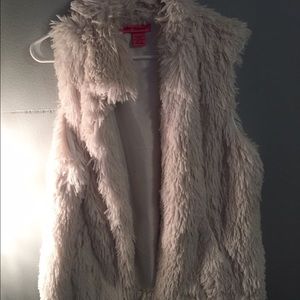 Cream faux fur vest