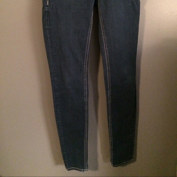 Miss Me skinny leg jeans//24//no trades - Picture 3 of 3
