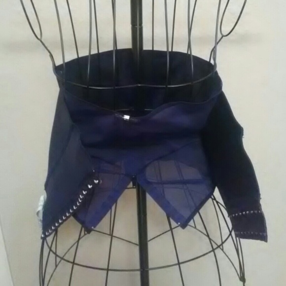 Waist trainer