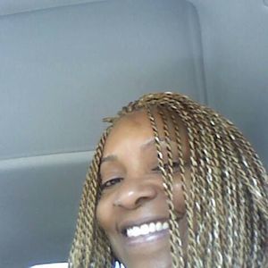 Meet your Posher, Lethia