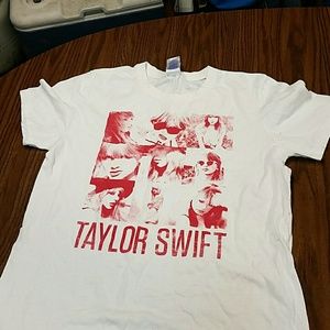 Taylor Swift tshirt