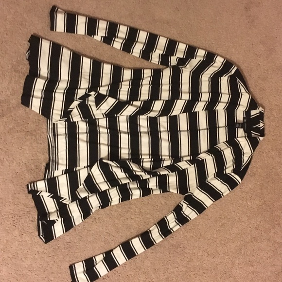 INC Drape front cardigan. Large. Black and white.
