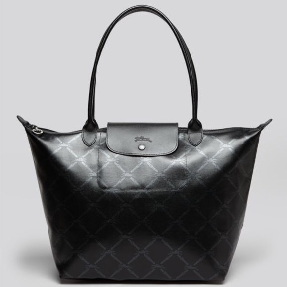 Longchamp Handbags - Longchamp Metal Large Shoulder Tote