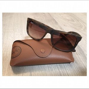 Ray-Ban Justin Sunglasses