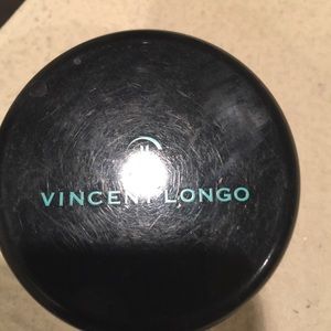 Loose powder