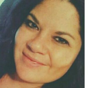 Meet your Posher, Yesenia