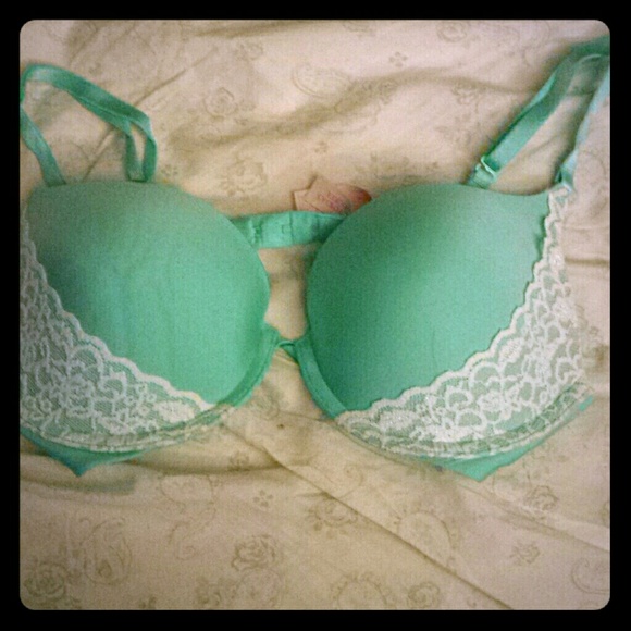 Victoria 's Secret very sexy bra