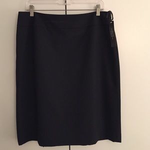 NWT Tahari Navy Pencil Skirt