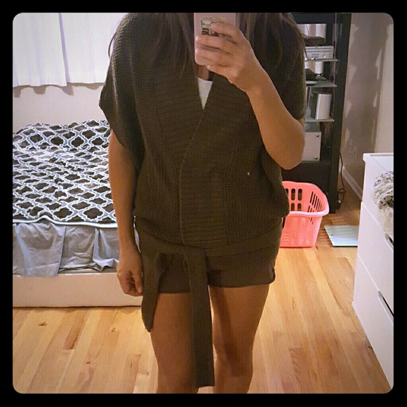 chunky sweater