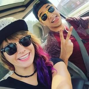 Meet your Posher, Max