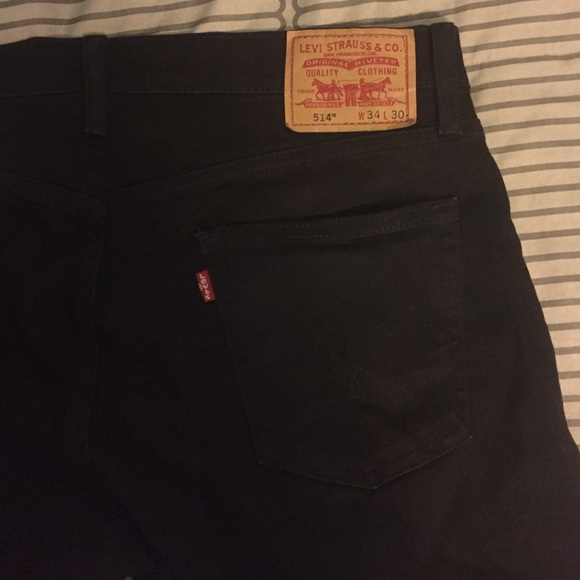 Men's black Levi's jeans