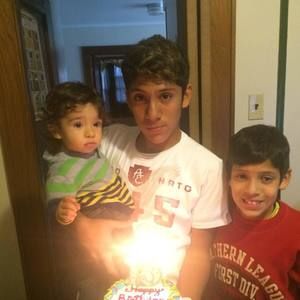 Meet your Posher, Tito