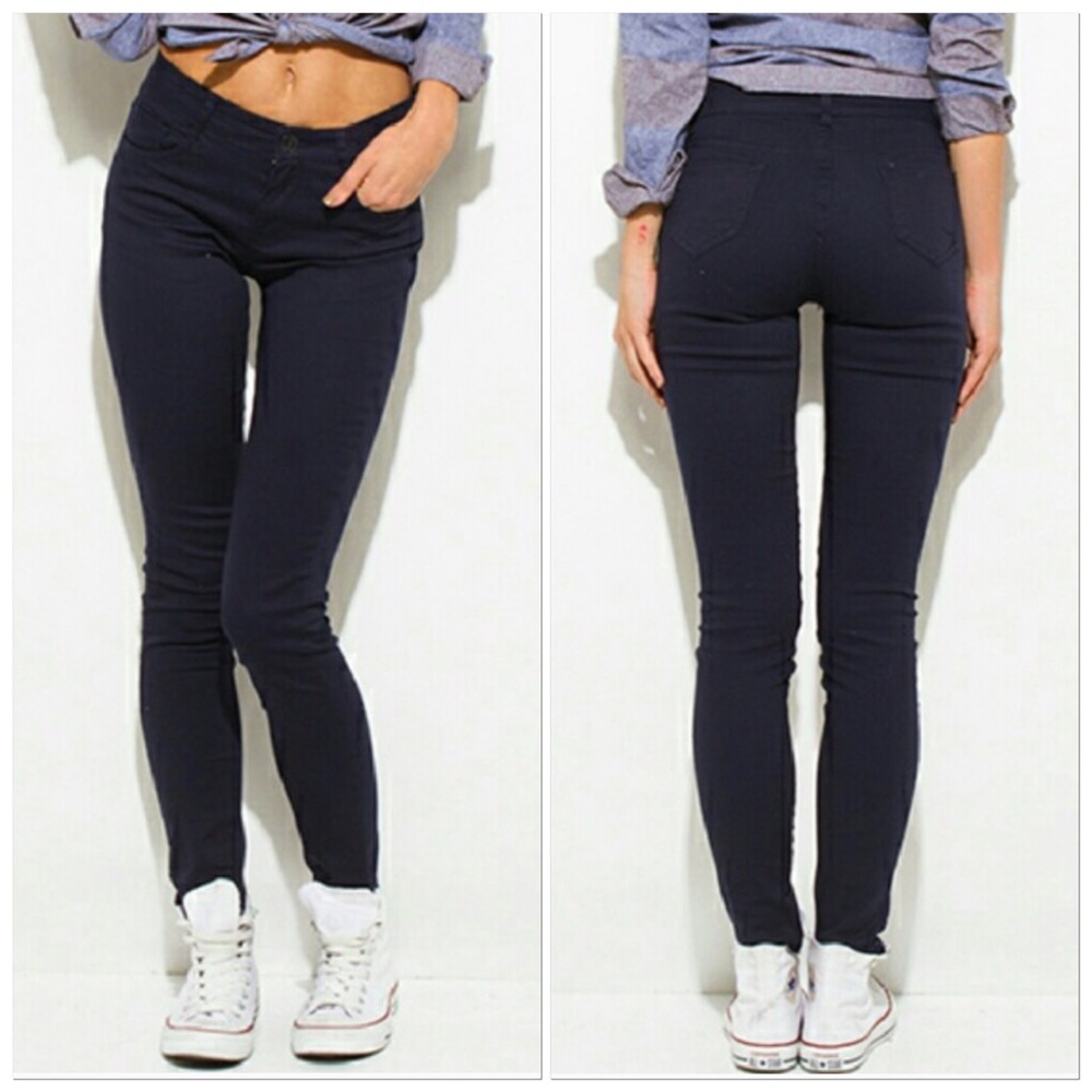 🆕Plus Size Navy Blue Mid-rise Skinny Jean Pants Size 17/18