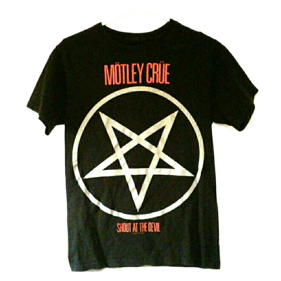 Motley Crue: Shout At The Devil Tee