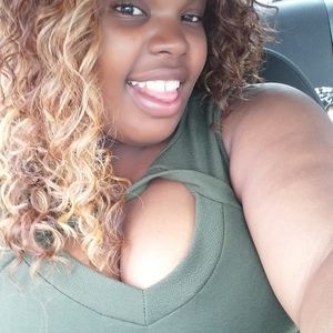 Meet your Posher, Aliehya
