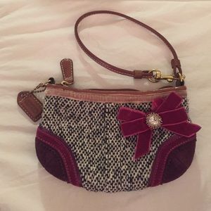 Unique Coach Wristlet