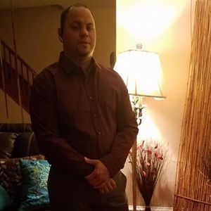 Meet your Posher, Eduardo