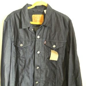 Levi denim trucker NWT