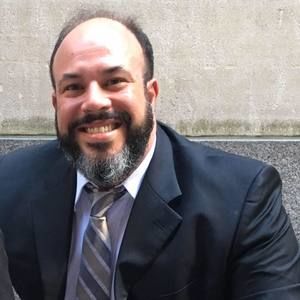 Meet your Posher, André