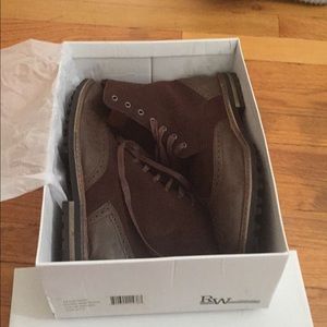 Robert Wayne brown boots