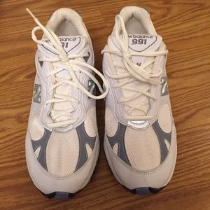 New Balance Sneakers! Like New!!